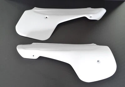 VINTAGE ART Plaques latérales Husqvarna WR/CR/XC 1983 / 1983 WR/CR/XC side panel