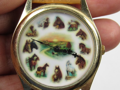Vintage RUANNE MANNNG Horse Art Watch Brown Gold Tone Working New Battery - Picture 3 of 20
