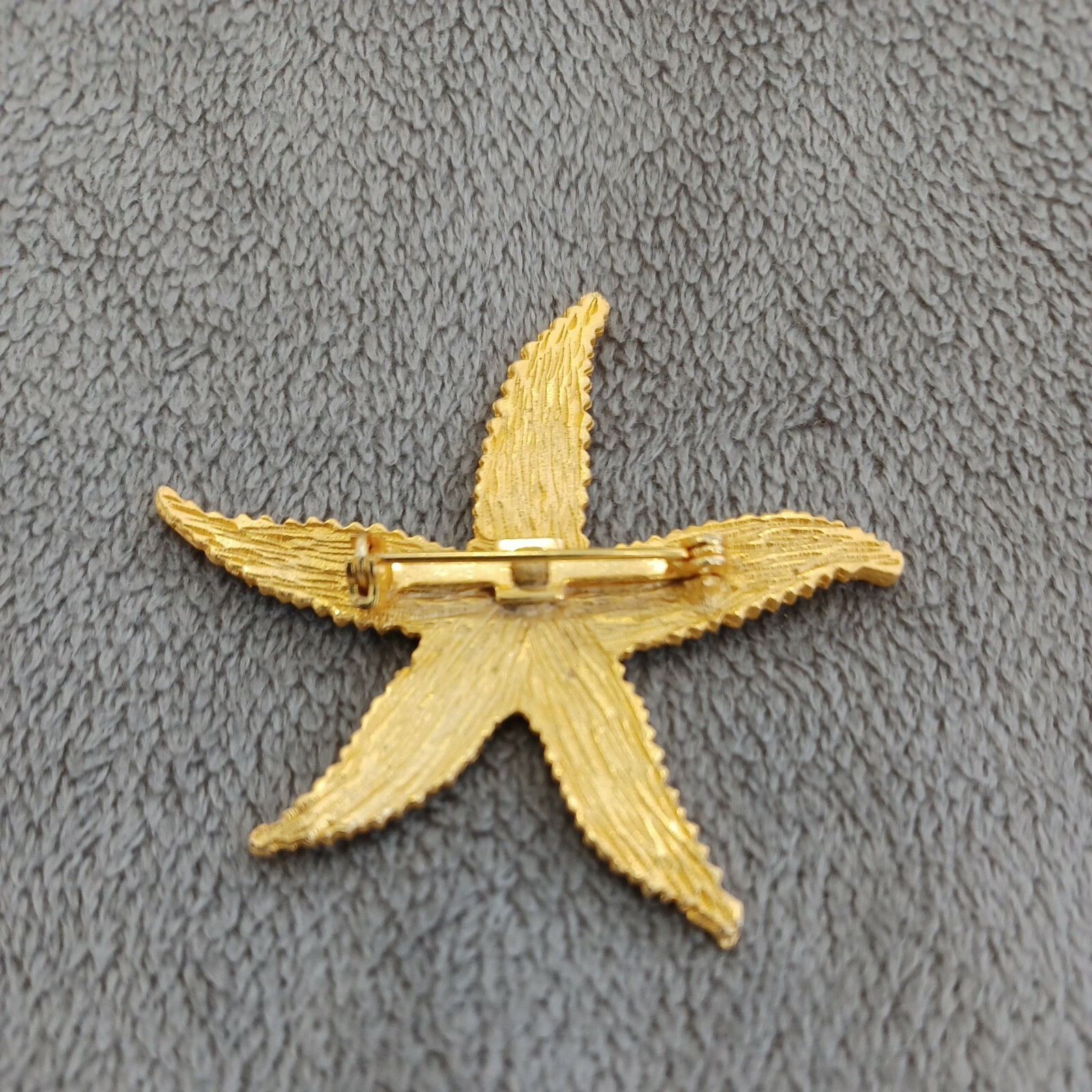 Vintage Starfish Gold Tone/Plated? Brooch Pin EUC - image 2