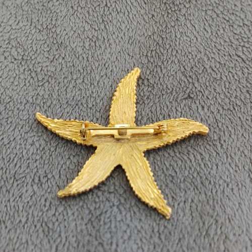 Vintage Starfish Gold Tone/Plated? Brooch Pin EUC - Picture 2 of 4