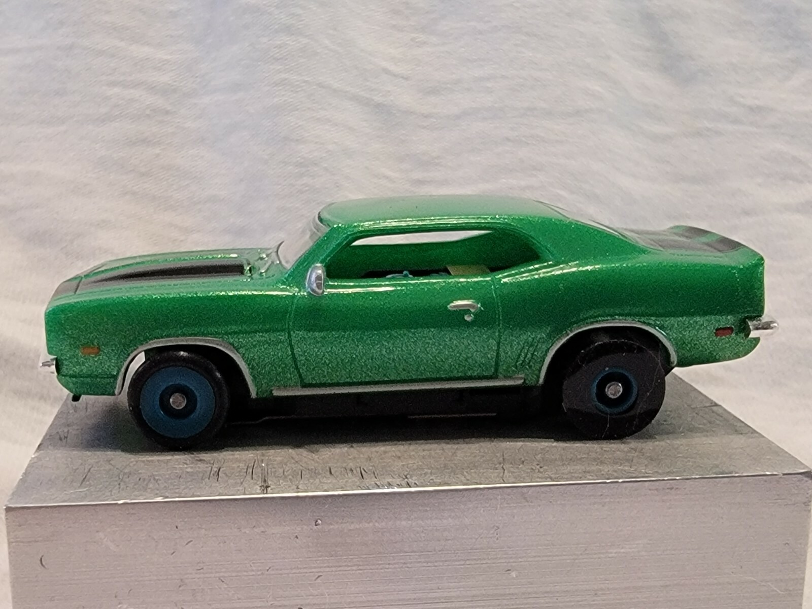 1969 Z-28 Camaro NU-RORA Green/Black  ho slot car with a TFX chassis 