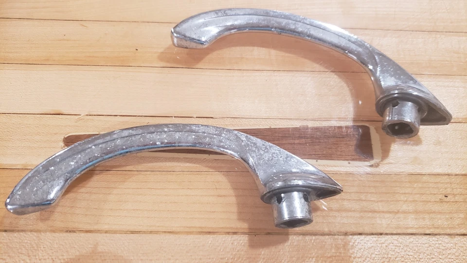 1948 1949 Dodge porta interior ALÇA ESCUDOS MOPAR Dodge Chrysler acabamento - Imagem 3 de 4