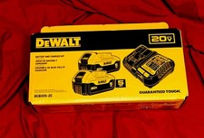 DeWalt Batteries 5ah  Charger 2x 5Ah DCB205-2C 20V MAX XR New    