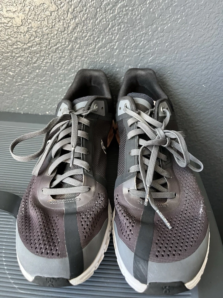 Oncloud Cloudflow Tennis/Athletic shoes Rock/Rose/ Pink US Women's Size 10W - Image 3 of 4