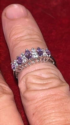 Sterling Silber Ring mit violettem Marquise Amethyst und CZ Akzent Steinen Größe 7