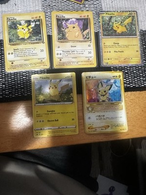 Pokémon Pikachu X5  THE PIKACHU PACK  