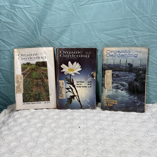 Vintage Lot of Three Organic Gardening Magazines 1974-1977 - Afbeelding 1 van 17