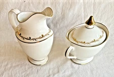 Royal Doulton Rondo H4935 Creamer & Lidded Sugar Bowl Vintage Bone China England