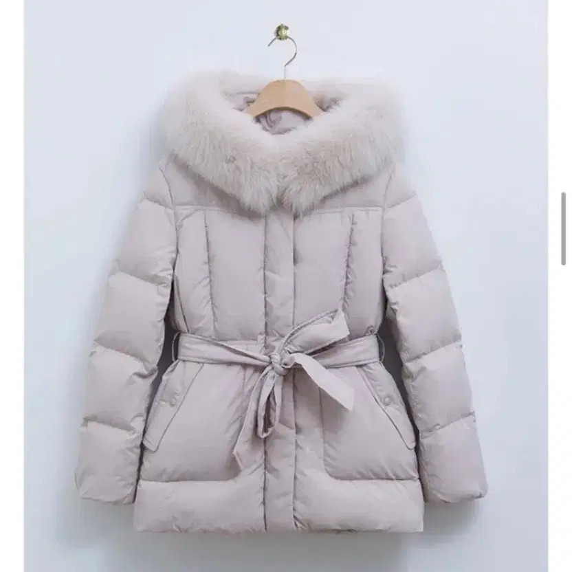 LOOM Belted Short Down Padding Jacket - image 4