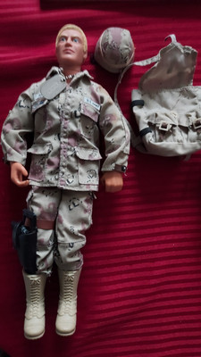 GI JOE DUKE U.S. ArmyHasbro, Conrad S. Master Sergeant 11 1/2'' with Accessories