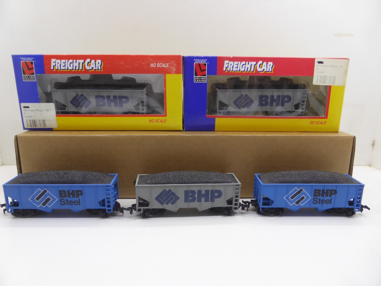 5 x Lifelike HO Scale Australian Hopper Carriages BHP & BHP Steel EC 2 ...