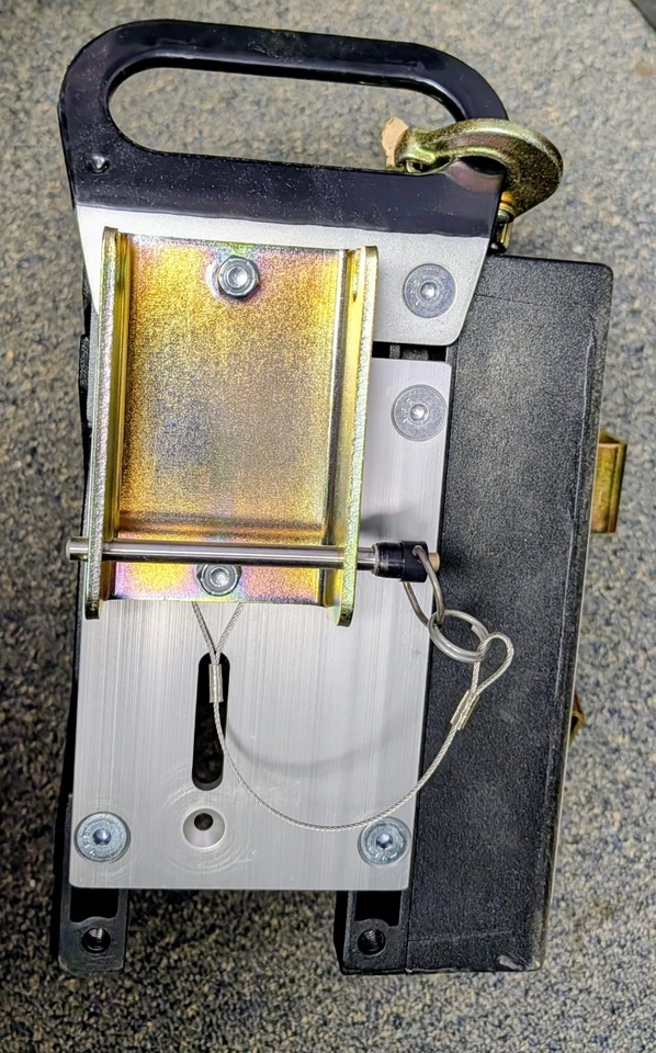 New DBI- SALA Confined Space Winch: 450 Lb Cap, 60 Fr Cable Lg, Steel, Manual - Image 3 of 4