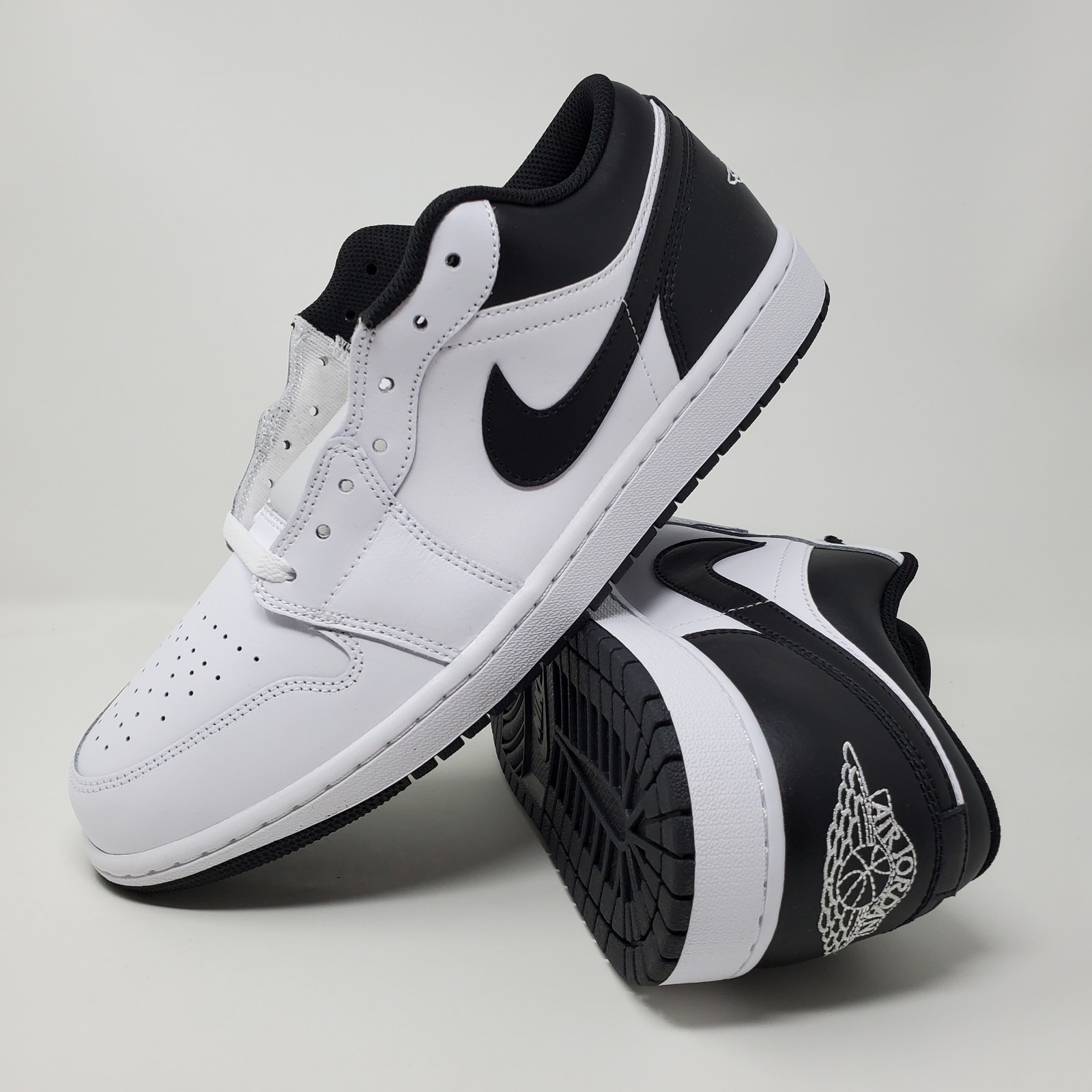Nike Air Jordan 1 Low White Black White Reverse Panda 553558-132 Men's Size 11.5