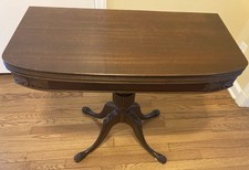 Georgian Style Mahogany Pedestal Tripod Table with Banded Inlay Top