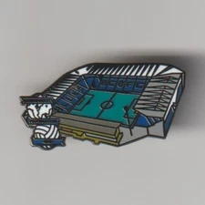 BIRMINGHAM CITY F.C. Ground Club Crested Enamel Badge 