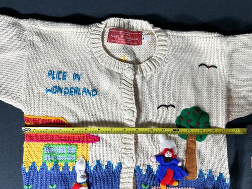 Alice in Wonderland Sweater Cardigan - Picture 5 of 9