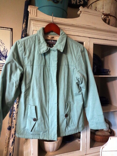 Woolrich S Zip Jacket Coat with Full Lining and Pockets-image