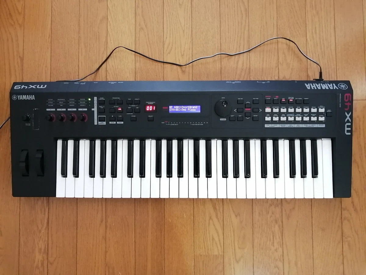 Yamaha MX49 49-Key Digital Keyboard Synthesizer Used with Adapter from Japan