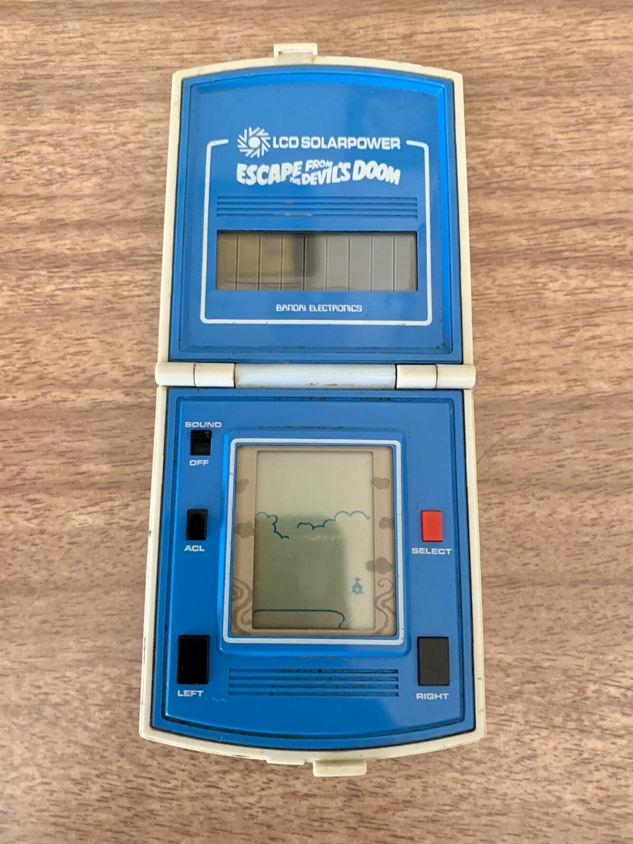 BANDAI ELECTRONICS LCD SOLAR POWERゲーム Bandai ESCAPE FROM THE DEVIL'S DOOM LCD Solar Power handheld