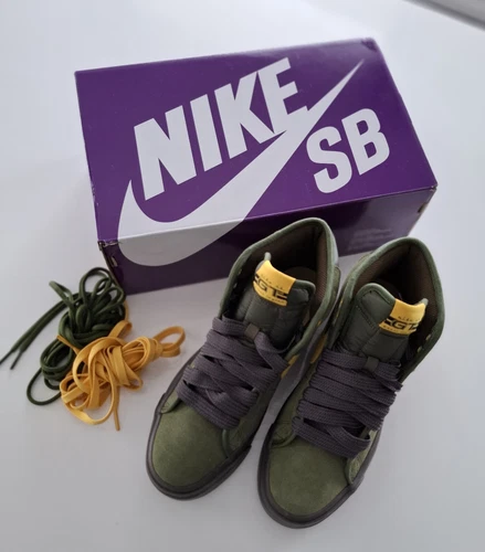 Nike Zoom Blazer Mid QS High Top Sneaker Schuhe grün gelb Gr. 41 Neu