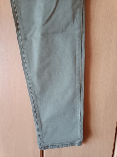 Schöne olivgrüne Chino Hose Gr.38 von H&M - neuwertig - Bild 3 von 4