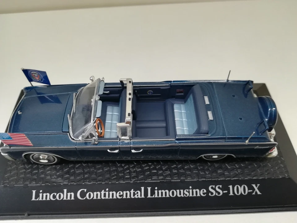 LINCOLN Continental Limousine SS100 X - J.F.K. 1963 - 1:43 Atlas/Norev - Immagine 3 di 4
