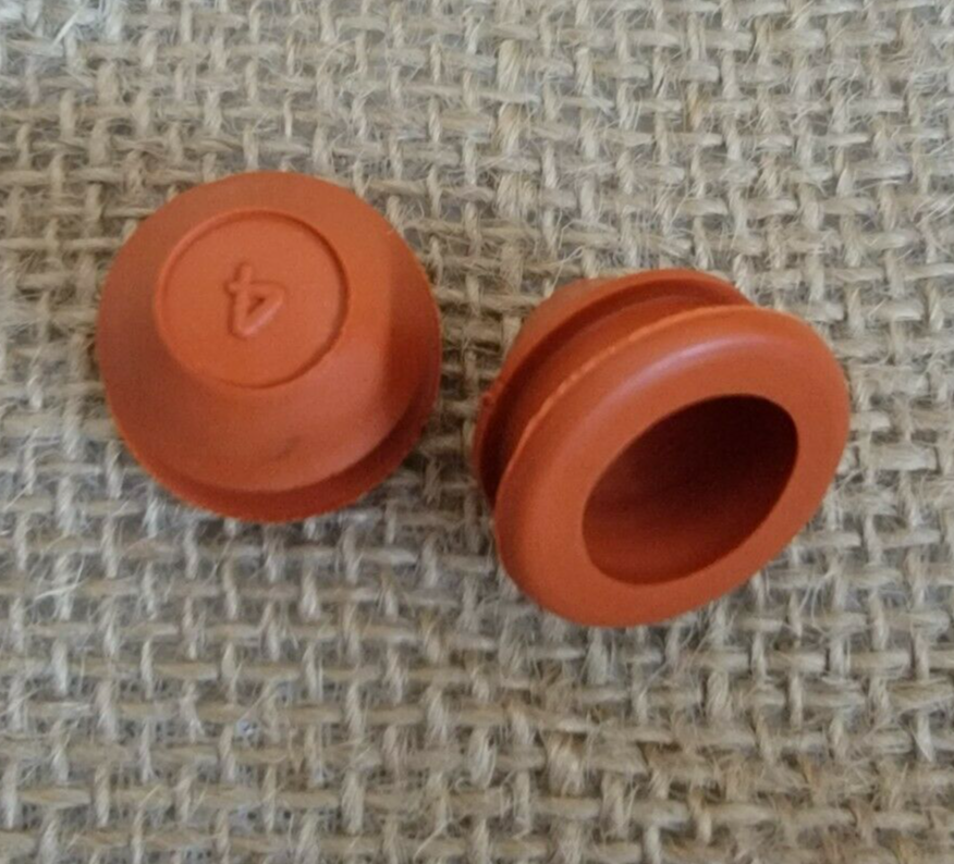 Replacement 5/8" Rubber Stoppers plugs for Salt and Pepper Shaker Pair