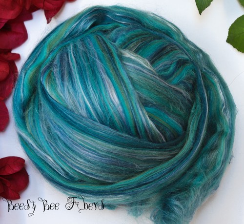 MOTHER EARTH - Merino Silk Combed Top Wool Roving for Spinning Felting 4 oz - Picture 8 of 8