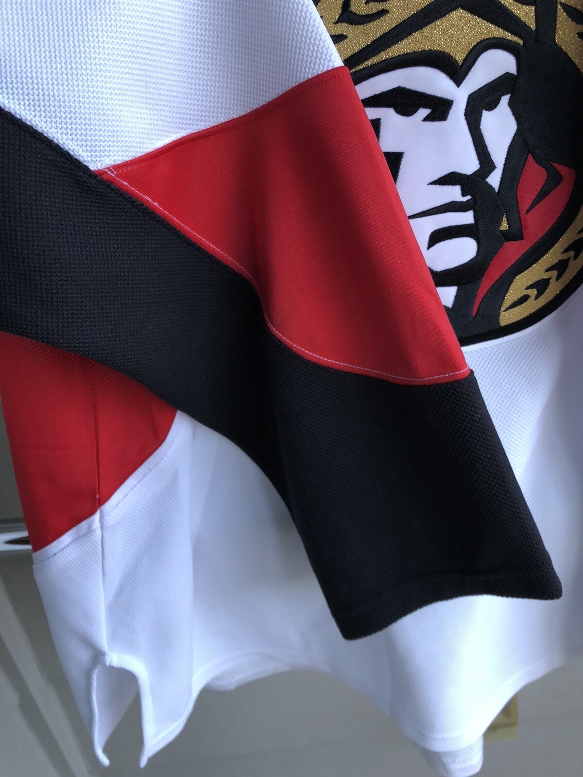 Reebok NHL XXL Ottawa Senators white premier hockey shirt practice