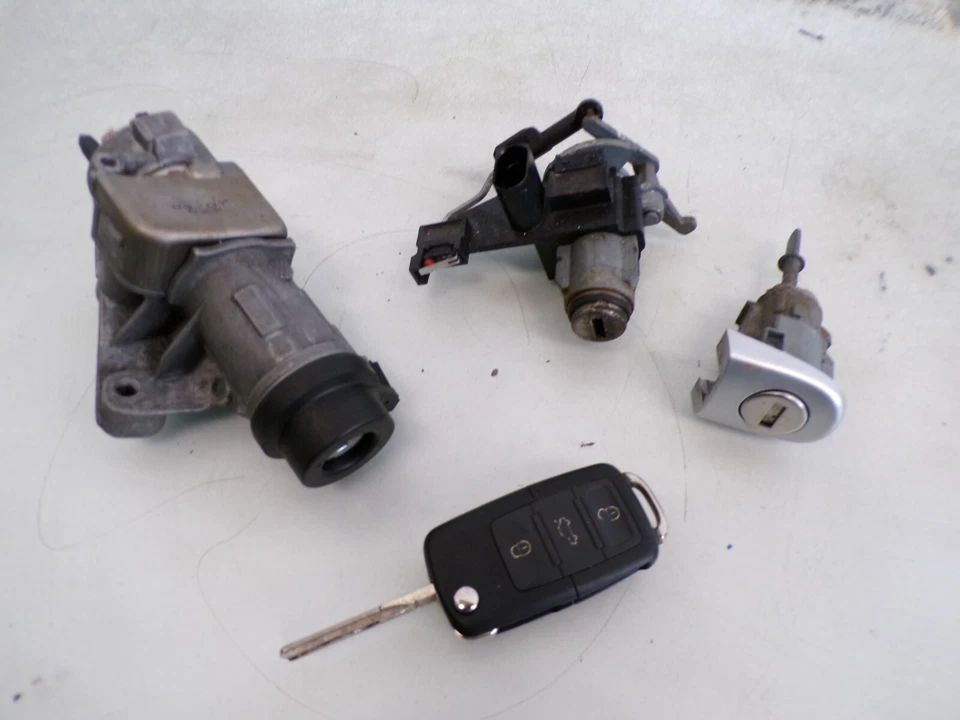 Système de Verrouillage VW Polo 9N3 Ensemble Fermé Contact Serrure Porte 1x Clé - Photo 3/4