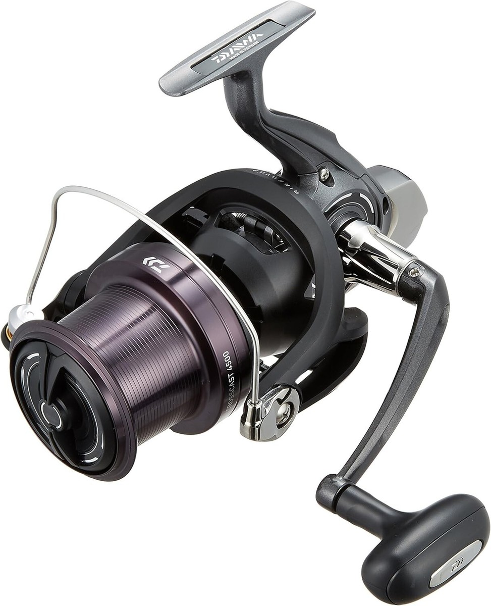 Daiwa 17 Crosscast 4500 Spininng Reel Surf Casting for sale