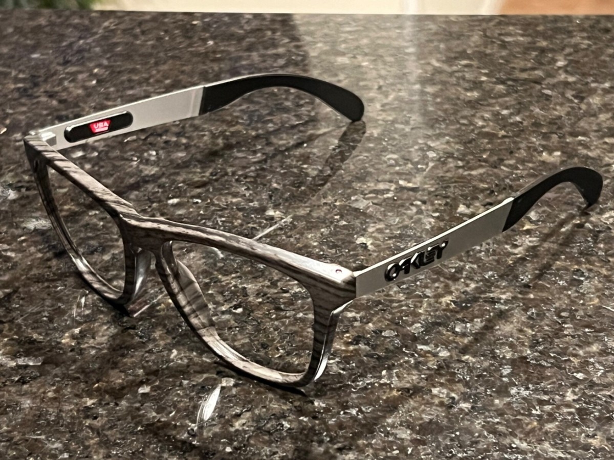 authentic Oakley frogskins mix Stem , Arm /frames Authentic choose