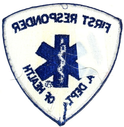PENNSYLVANIA–DEPT HEATH–FIRST RESPONDER-Fire Patch EMS Rescue Public Safety USED - Picture 2 of 2