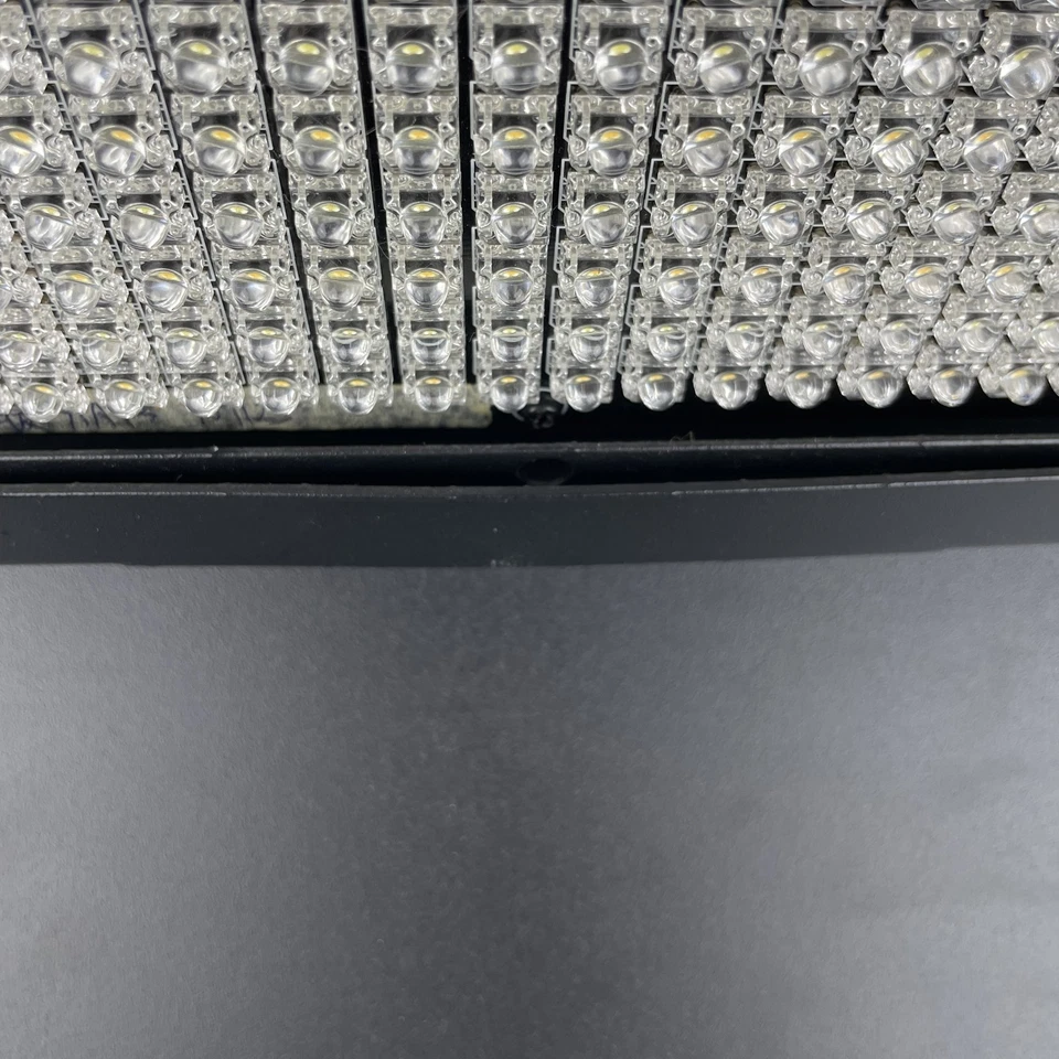 Elation TVL2000 Broadcast LED TV Light - Image 2 of 4