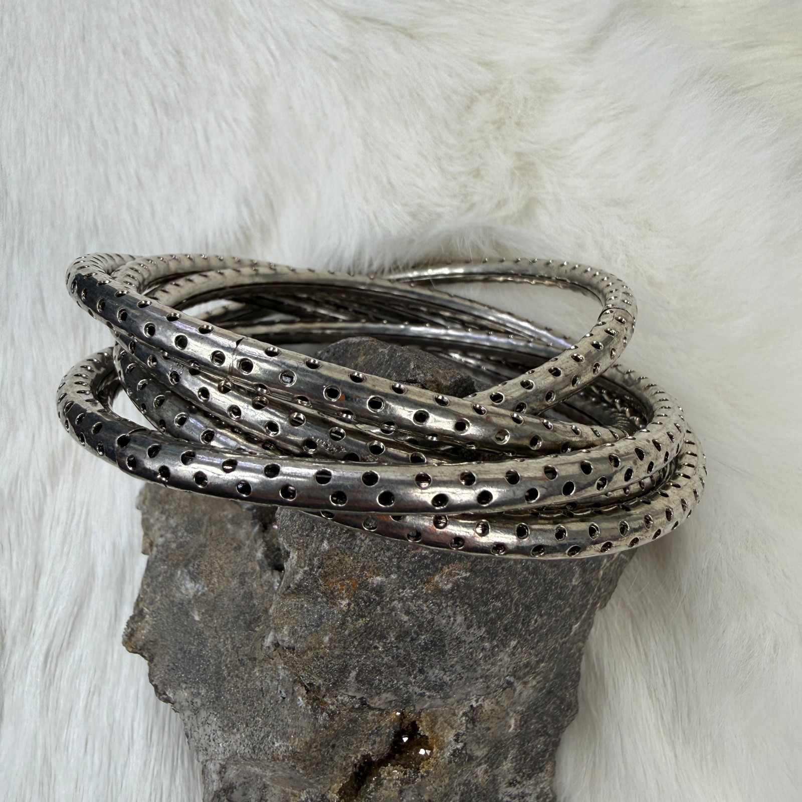 Stacking Intwined Five Bangles Silver Tone - image 5