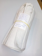 1 bale old. Farm linen hand weight fine-medium/fixed/stretch approx 1900/9.50mx0.65m 159
