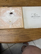 vintage boxed ladies handkerchief embroidered floral some damage