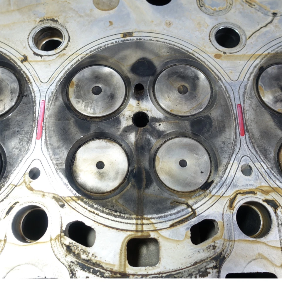 BMW F10 535d F15 X5 35d N57 2014-2018 6 cilindros diésel culata dañada OEM Foto 4 de 4