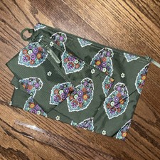 Green Multicolor Floral Fabric Makeup Bag with Zipper, 10x6x1 in, Cosmetic Pouch