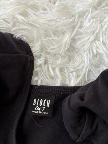 Bloch Girls Sz. 6x/7 Classic Black Leotard. Great Item & Quality - Picture 3 of 7
