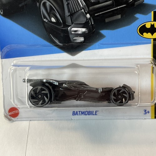 Batman Bat Mobile Hot Wheels LOT Of 7 Diecast Cars - Picture 6 of 21