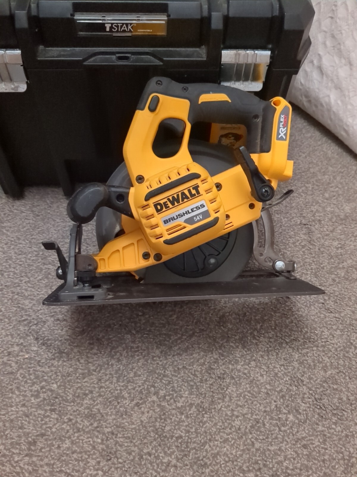 DEWALT 54v XR Flexvolt High Power 190mm Circular Saw Body Only