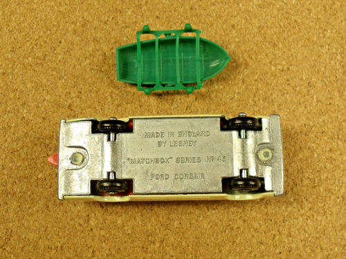 OLD VINTAGE LESNEY MATCHBOX # 45 FORD CORSAIR & BOAT - Picture 6 of 6