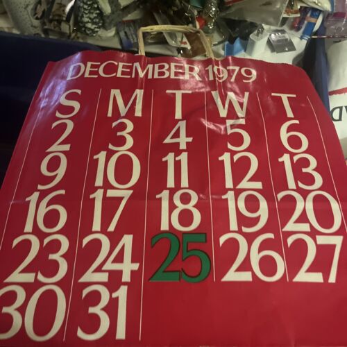 Vintage Saks Fifth Avenue Christmas December Calendar 1979 Red Shopping Gift Bag - Picture 1 of 1
