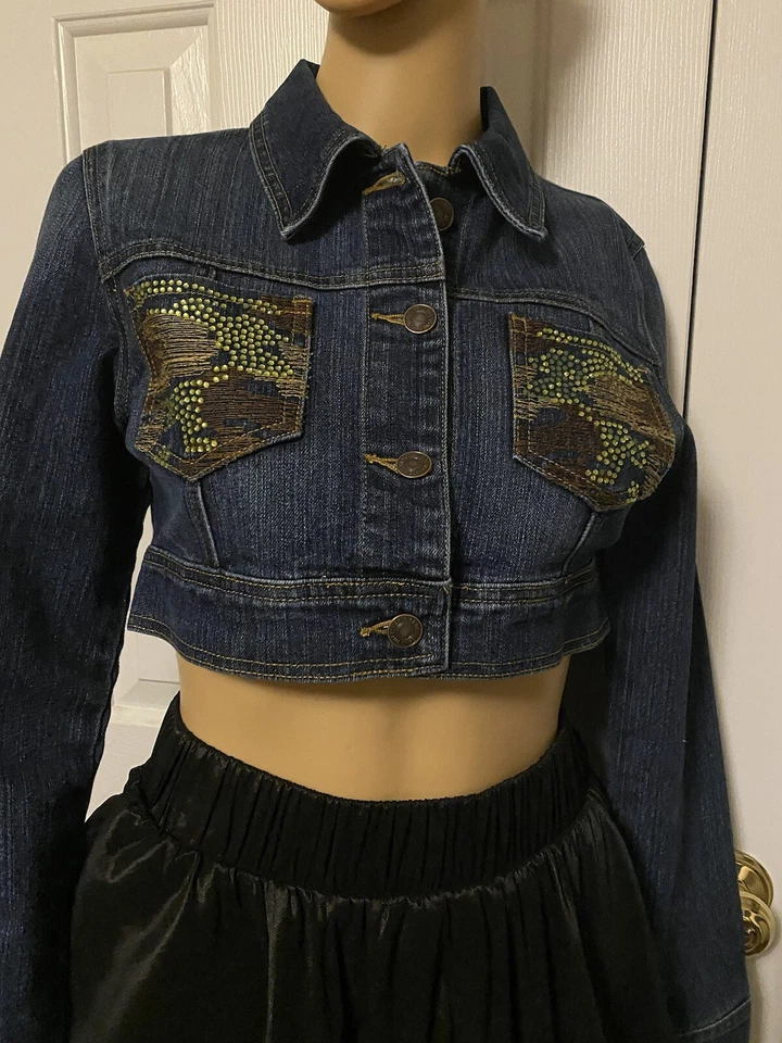 Clash Y2K Cropped Jean Jacket Rhinestone Pockets  Women’s size Small - Изображение 4 из 4