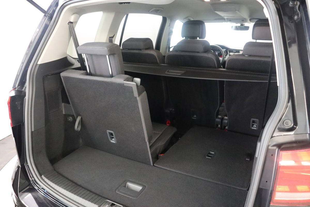 VW Touran 1,6 TDi 115 Comfortline 7prs