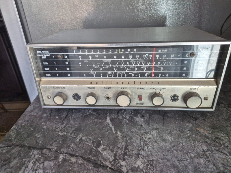 Hallicrafters S-120 Receiver