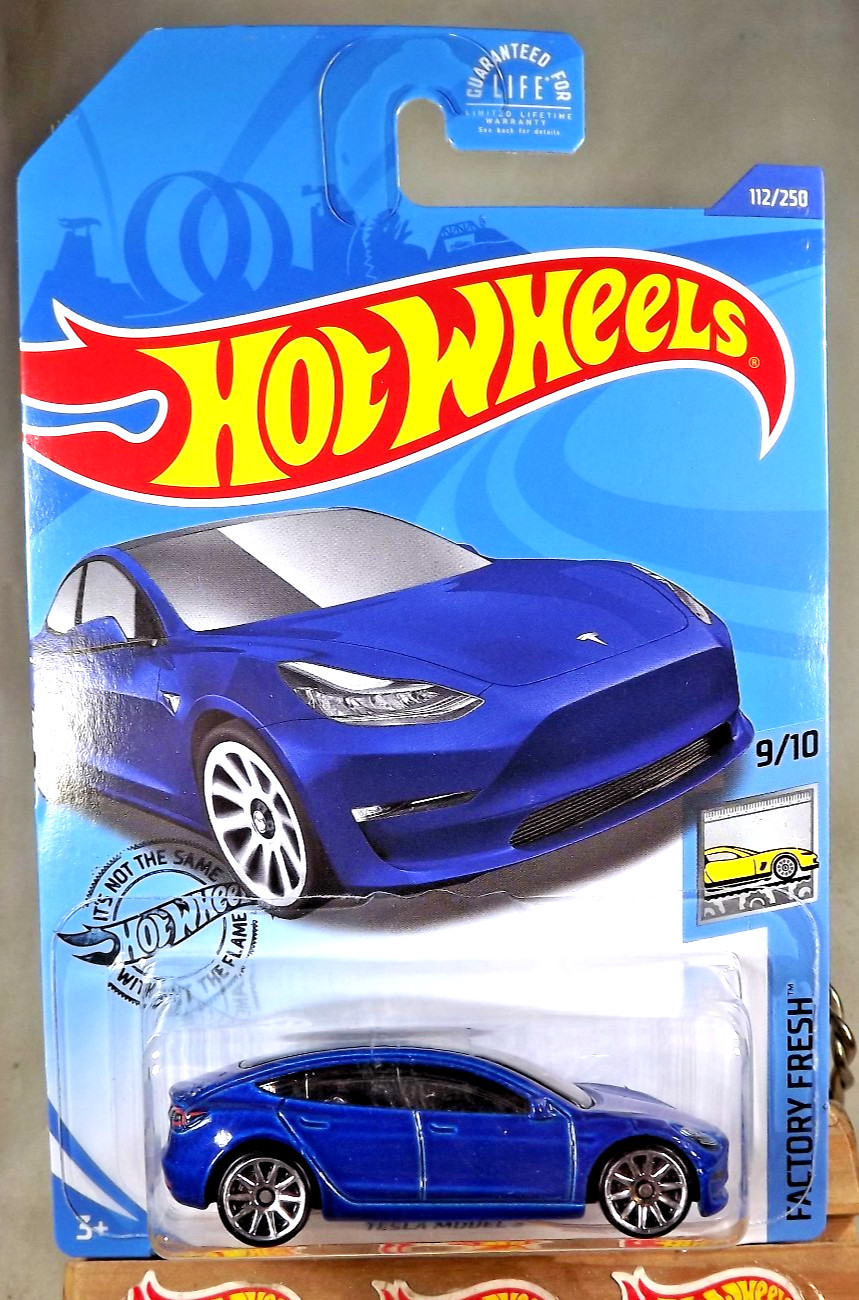2020 Hot Wheels #112 Factory Fresh 9/10 TESLA MODEL 3 Blue w/Chrome 10 Spokes