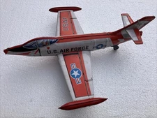 Vintage MOMOYA SHOTEN JAPAN TIN LITHO FRICTION USAF FIGHTER JET FG-761 AIRPLANE