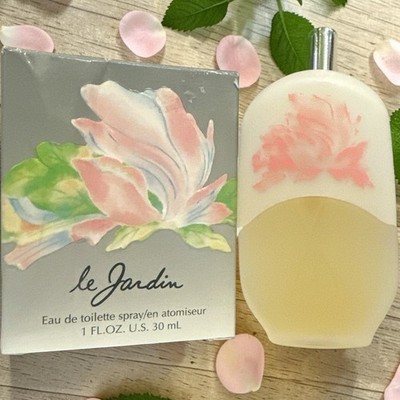 LE JARDIN D' AMOUR  EAU DE TOILETTE SPRAY 1 oz NEW VINTAGE